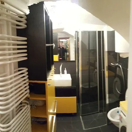 Apartma Zb Любляна